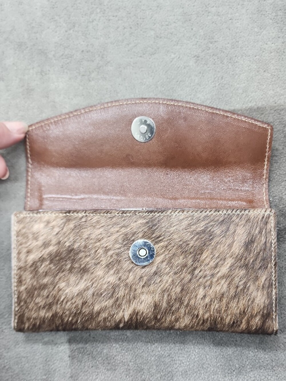 Cowhide Wallet - Picture 2 of 5